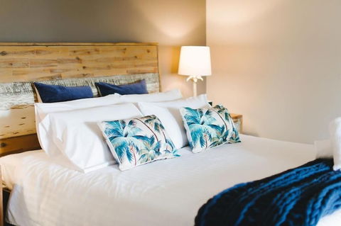 The Med Motel - Accommodation Mount Tamborine 5