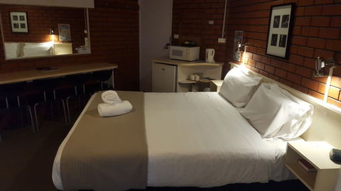 Boat Ramp Motel - Accommodation Mount Tamborine 2