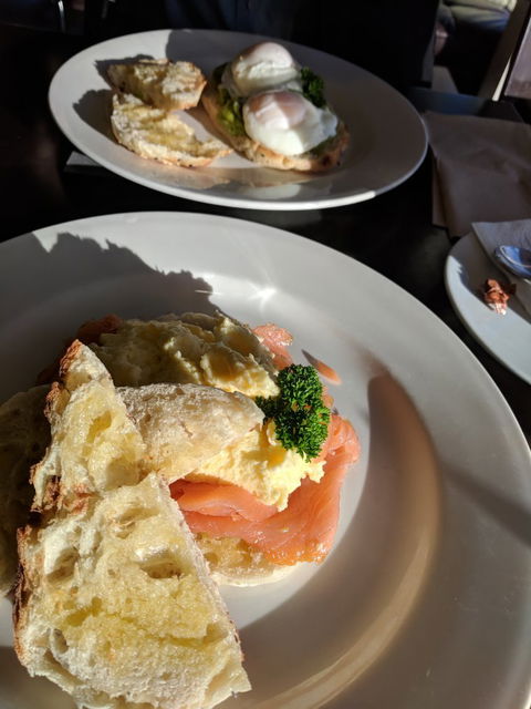 Gateway Cafe - Accommodation Mount Tamborine 3