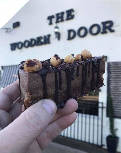 H2O Restaurant & Bar - Accommodation Mount Tamborine 14