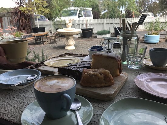 Benayeo VIC Accommodation Mount Tamborine