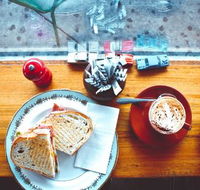 Crumbs Cafe - Accommodation Mount Tamborine