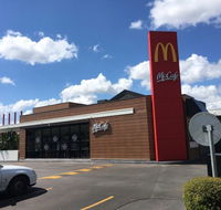McDonald's - Accommodation Mount Tamborine