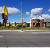 McDonald's - Accommodation Mount Tamborine