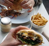 Two Hands - Accommodation Mount Tamborine