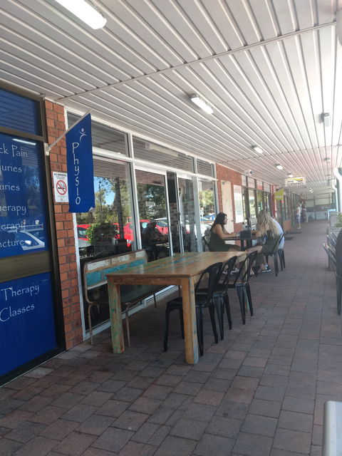 The Burrow - Accommodation Mount Tamborine 0