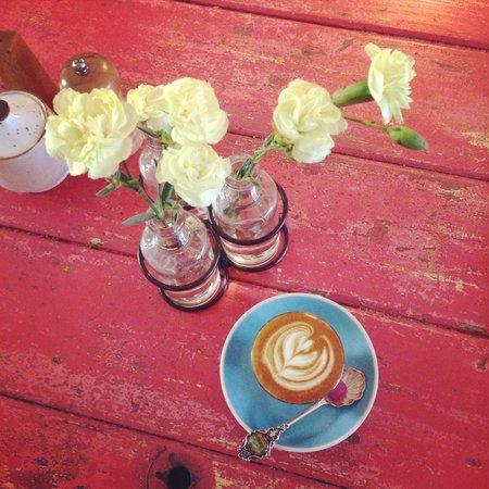 Favourite Chair Cafe - Accommodation Mount Tamborine 0