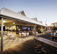 Kawana Waters Hotel - Accommodation Mount Tamborine