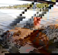 Longboard Bar and Grill - Accommodation Mount Tamborine