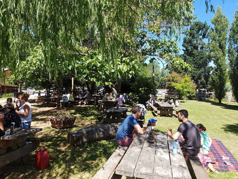 The Wandi Pub - Accommodation Mount Tamborine 1