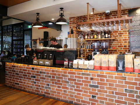 Botero - Accommodation Mount Tamborine 2