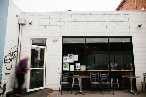 Laneway - Accommodation Mount Tamborine 0