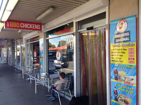 Chickens On Diagonal - Accommodation Mount Tamborine 0