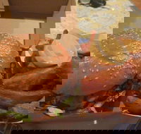 Zigzag Burgers n' Salads - Accommodation Mount Tamborine