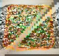 Perfect Pizza - Springfield - Accommodation Mount Tamborine