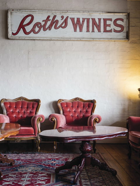 Roth's Wine Bar - Accommodation Mount Tamborine 0