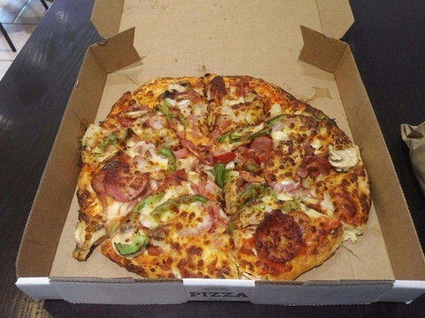 Alberto's Pizzeria - Accommodation Mount Tamborine 0