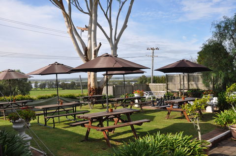 Coolangatta Estate Winery - Accommodation Mount Tamborine 2
