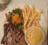 Cardens Seafood  Steak House - Accommodation Mount Tamborine