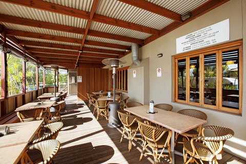 Oxenford Tavern - Accommodation Mount Tamborine 0