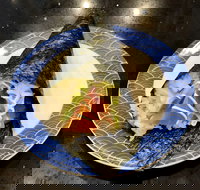 Awesome Sushi Train - Accommodation Mount Tamborine