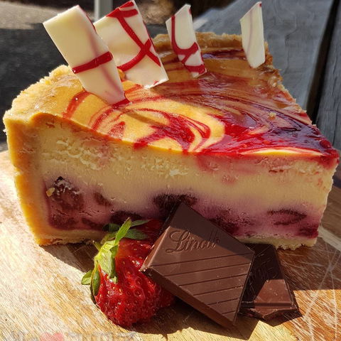Marks Quality Cakes - Accommodation Mount Tamborine 0