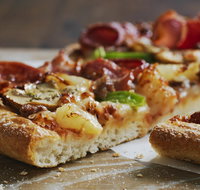 Domino's - Mount Waverley - Accommodation Mount Tamborine