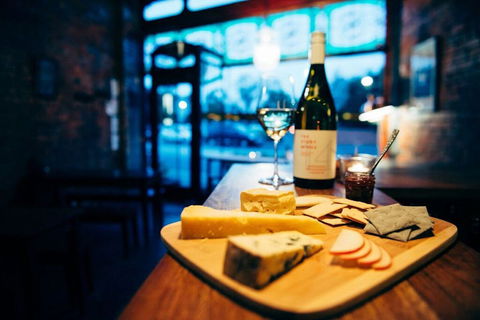 Laura St Seafood - Accommodation Mount Tamborine 0