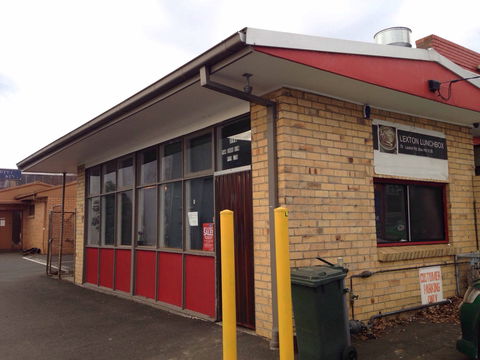 Lexton Lunch Box - Accommodation Mount Tamborine 0