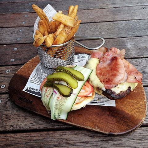 Chapter & Verse Bar And Lounge - Accommodation Mount Tamborine 0