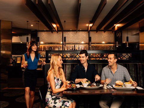 Steelers Leagues Club - Accommodation Mount Tamborine 2