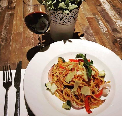 G2 Korean BBQ - Accommodation Mount Tamborine 8