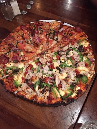 Allegro Pizza - Accommodation Mount Tamborine 0