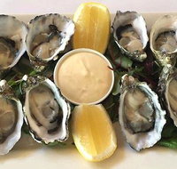 Blood Brothas - Accommodation Mount Tamborine