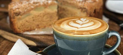 Abstract Cafe - Accommodation Mount Tamborine 3