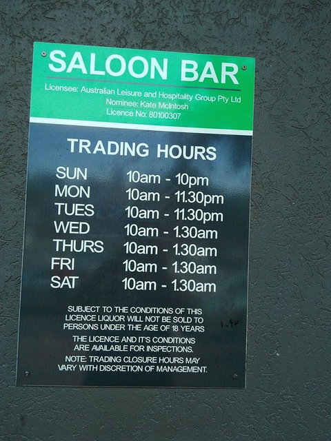 Airport Tavern - Accommodation Mount Tamborine 15