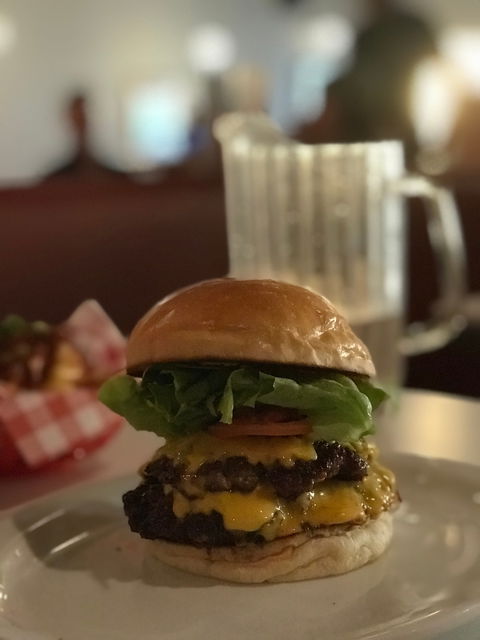 Easy Street Diner - Accommodation Mount Tamborine 6