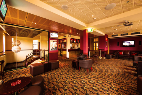 The Coach & Horses Hotel - Accommodation Mount Tamborine 4