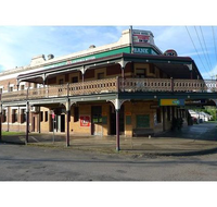 Bank Hotel Dungog - Accommodation Mount Tamborine