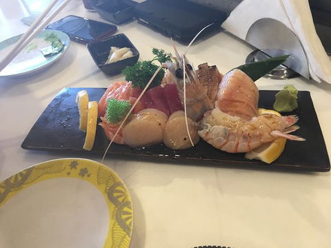 Aoba Sushi Bar - Accommodation Mount Tamborine 3