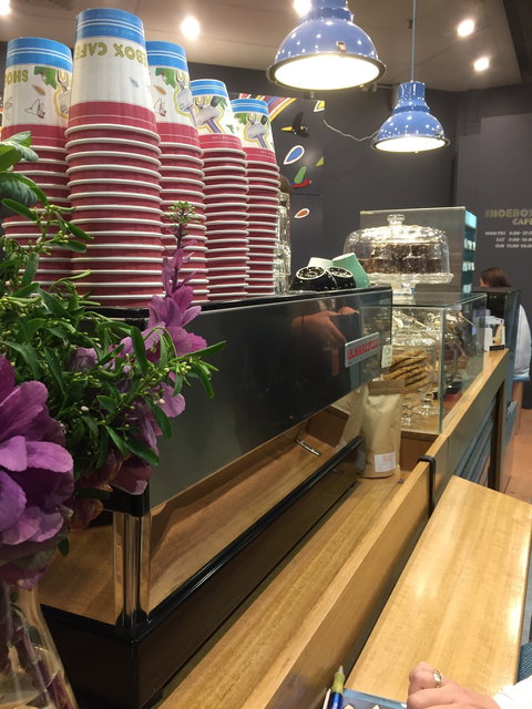 Shoebox Cafe - Accommodation Mount Tamborine 1