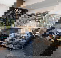 Flight Restaurant - Accommodation Mount Tamborine