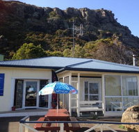 Nut Rock Cafe - Accommodation Mount Tamborine