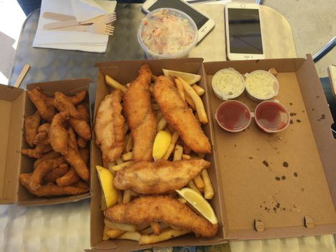 Wynyard Seafoods On The Wharf - Accommodation Mount Tamborine 0