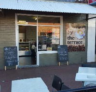 By the Terrace - Accommodation Mount Tamborine
