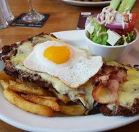 Willunga Hotel - Accommodation Mount Tamborine