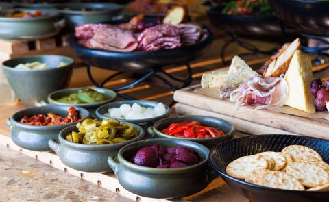 Mad Pizza E Bar Darlinghurst - Accommodation Mount Tamborine 7
