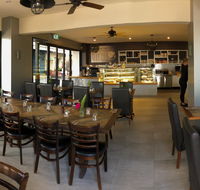 Long Leaf Cafe  Wine Bar - Accommodation Mount Tamborine