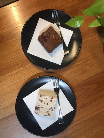 Small Change Espresso - Accommodation Mount Tamborine 0