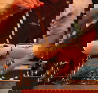 Three Wolves - Accommodation Mount Tamborine